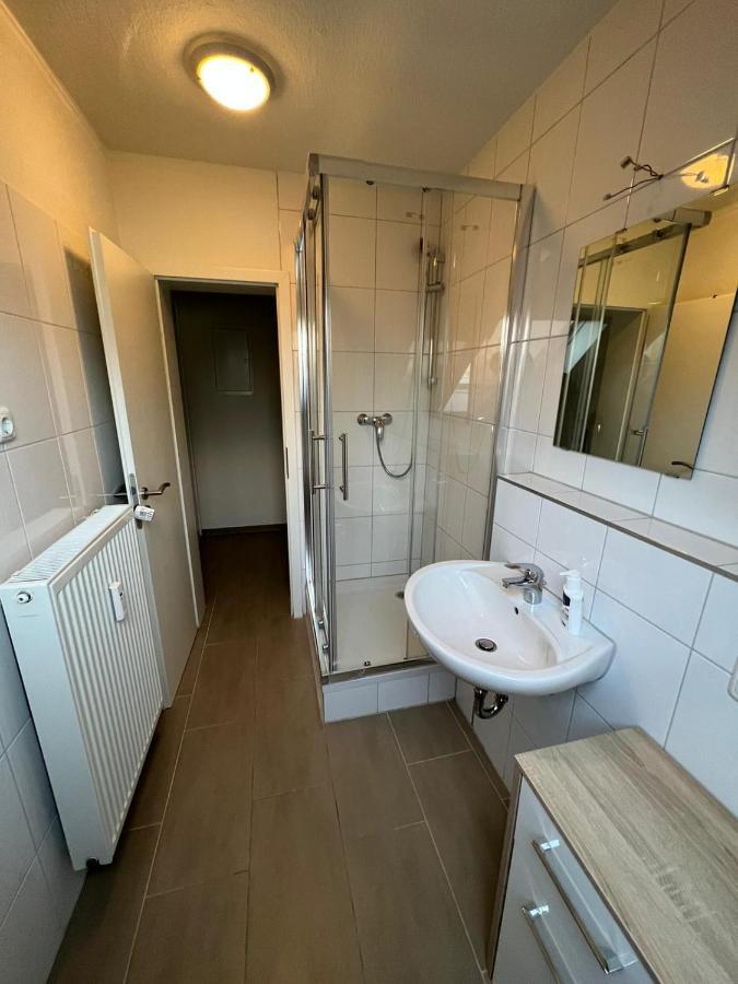 Hugo Apartamento Gelsenkirchen Exterior foto