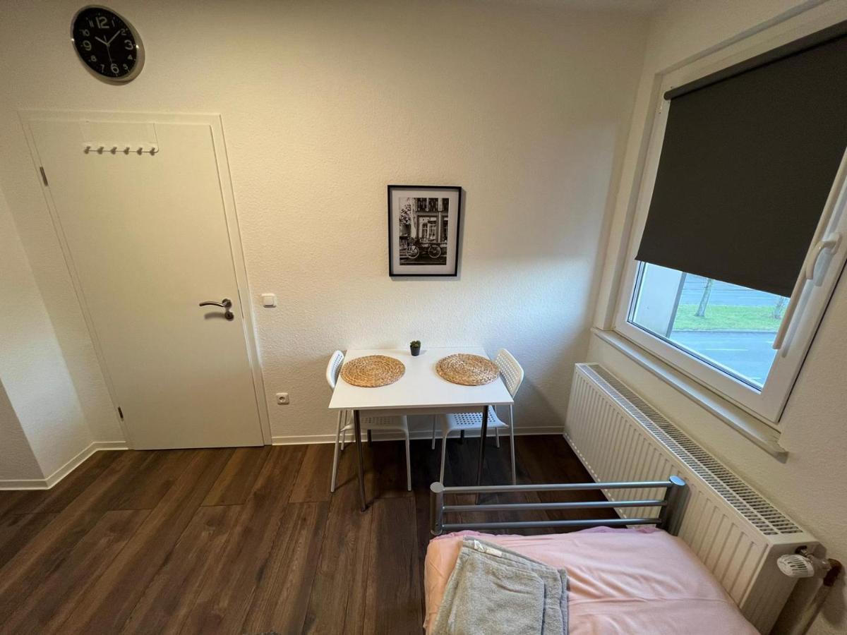 Hugo Apartamento Gelsenkirchen Exterior foto